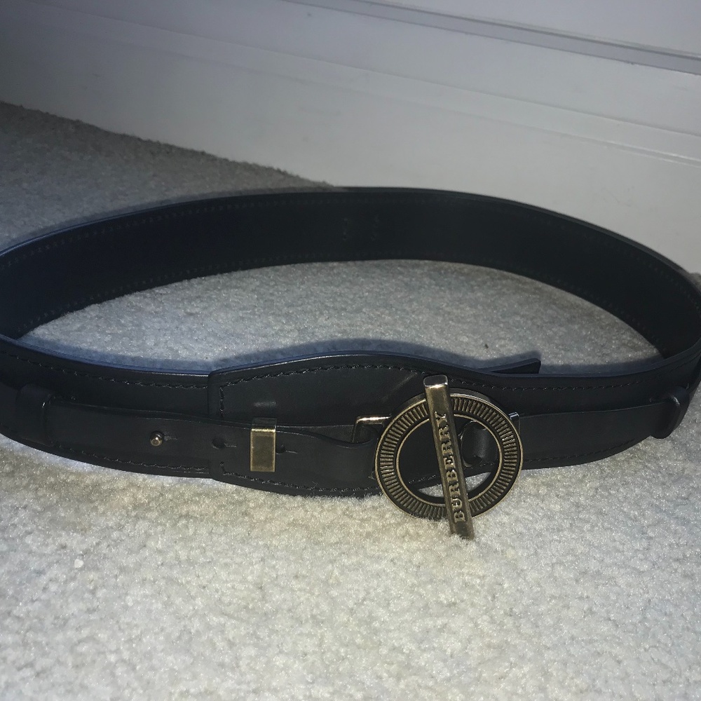 Burberry Black Leather 1 1/2" Wide Belt Size 34/85